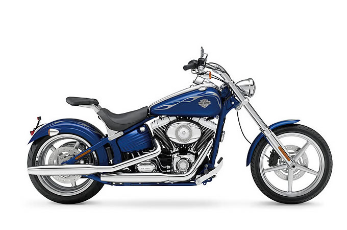 2008 FXCWC ロッカーC - ハーレーカスタムガイド